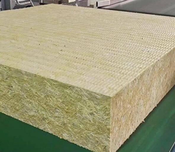 襄陽遠(yuǎn)大生產(chǎn)的外墻巖棉板保溫性能怎么樣？